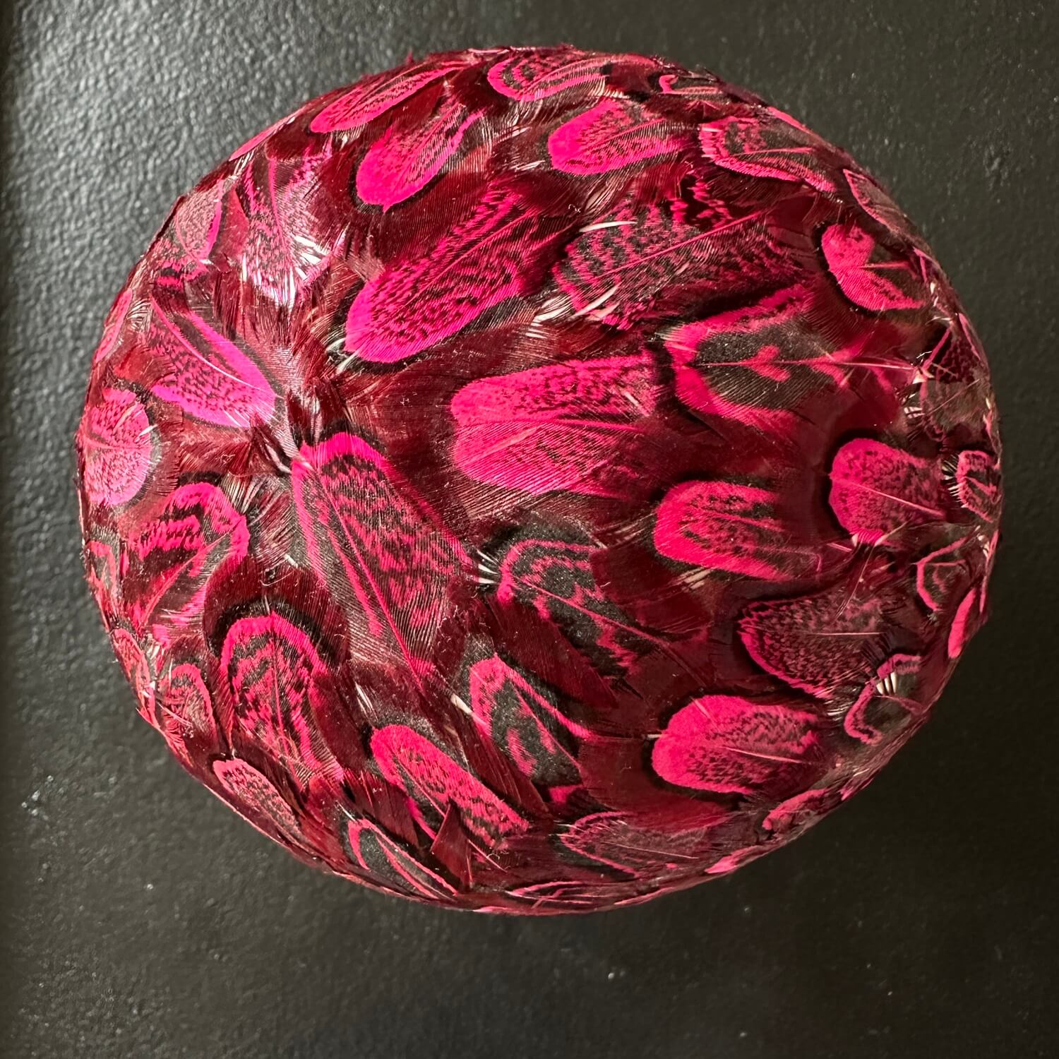 Detail_ferderei_pink.jpg