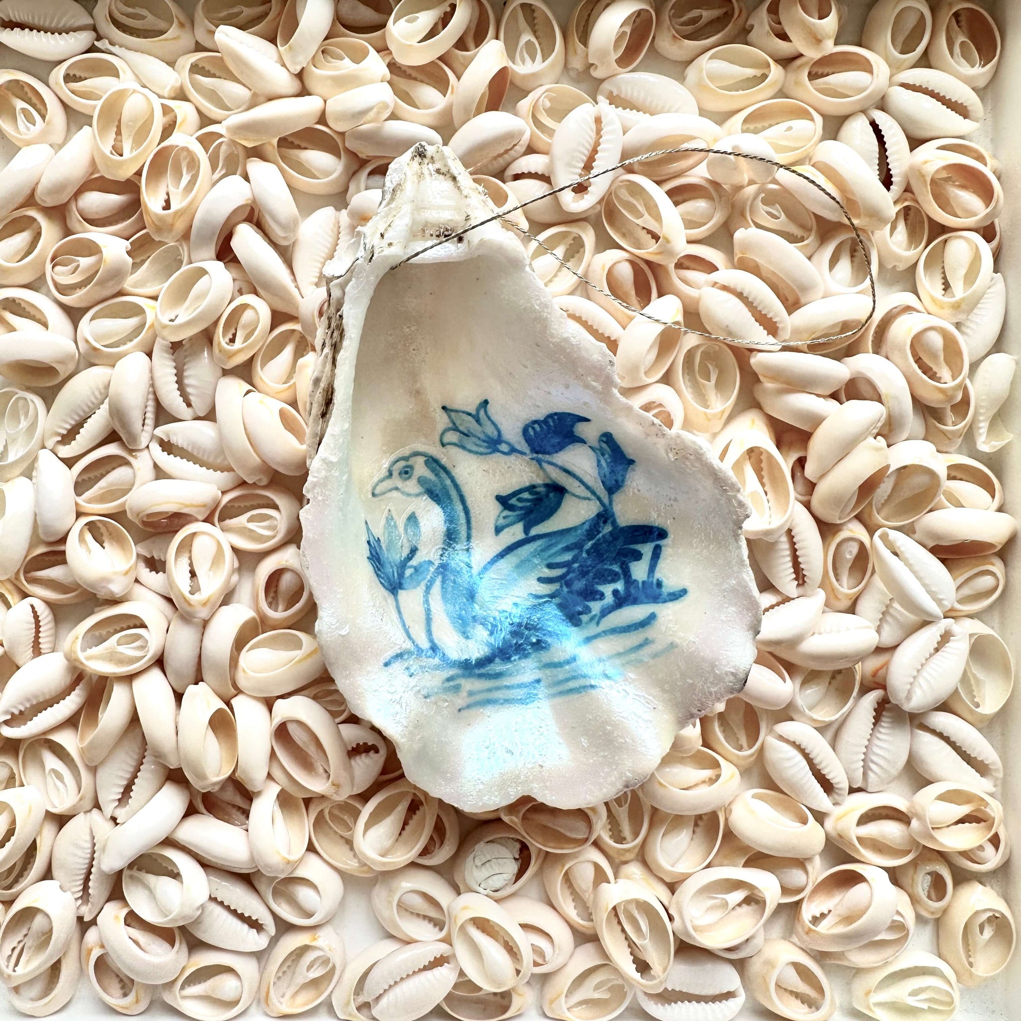 Pájaro cuatro "Azulejo-Kollektion": echte Auster-Schale mit Aufhängung 🦪12 Motive