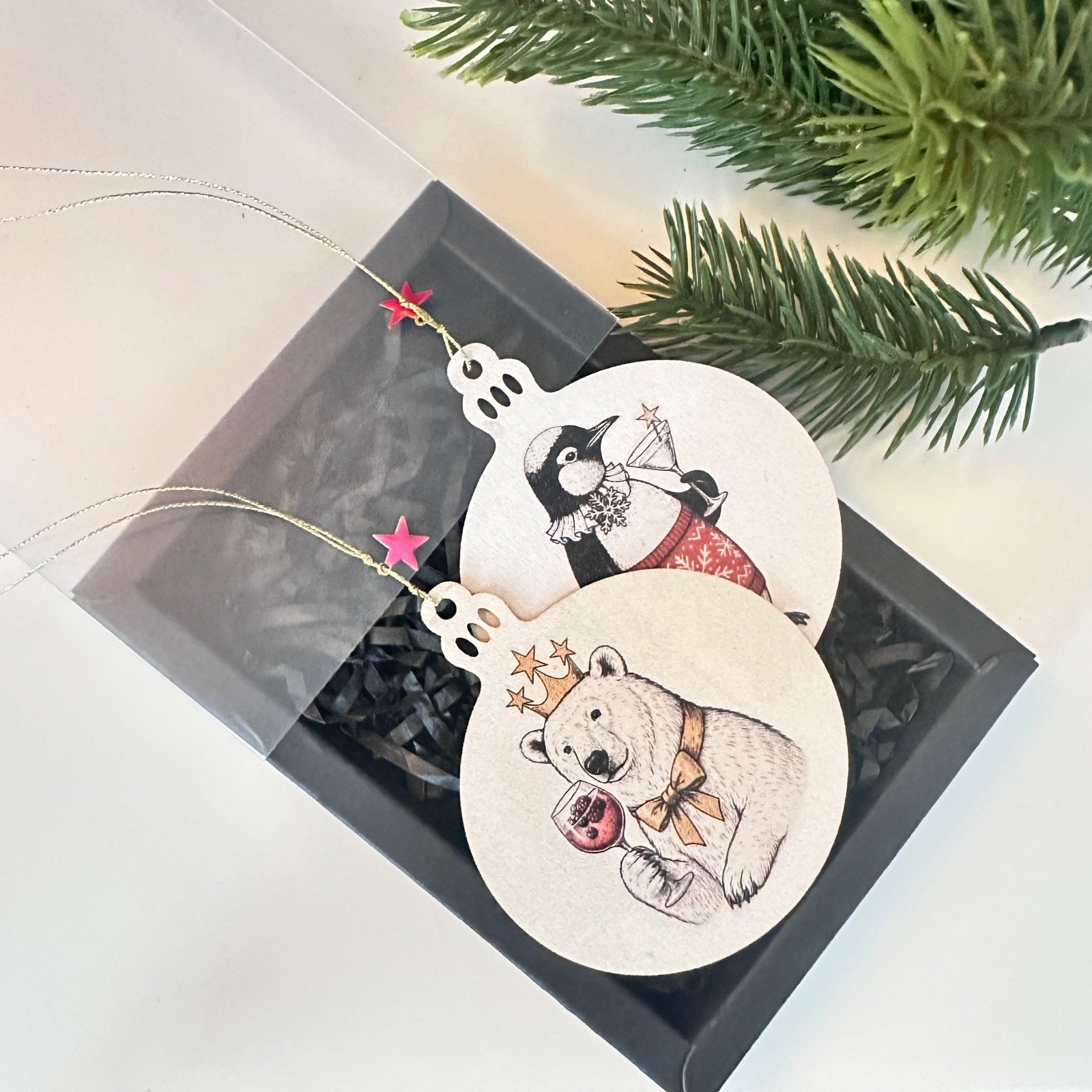 Handveredeltes Deko - Objekt: 2er Set Holy Charms „Frozen Duo“ von ei - nzigartig