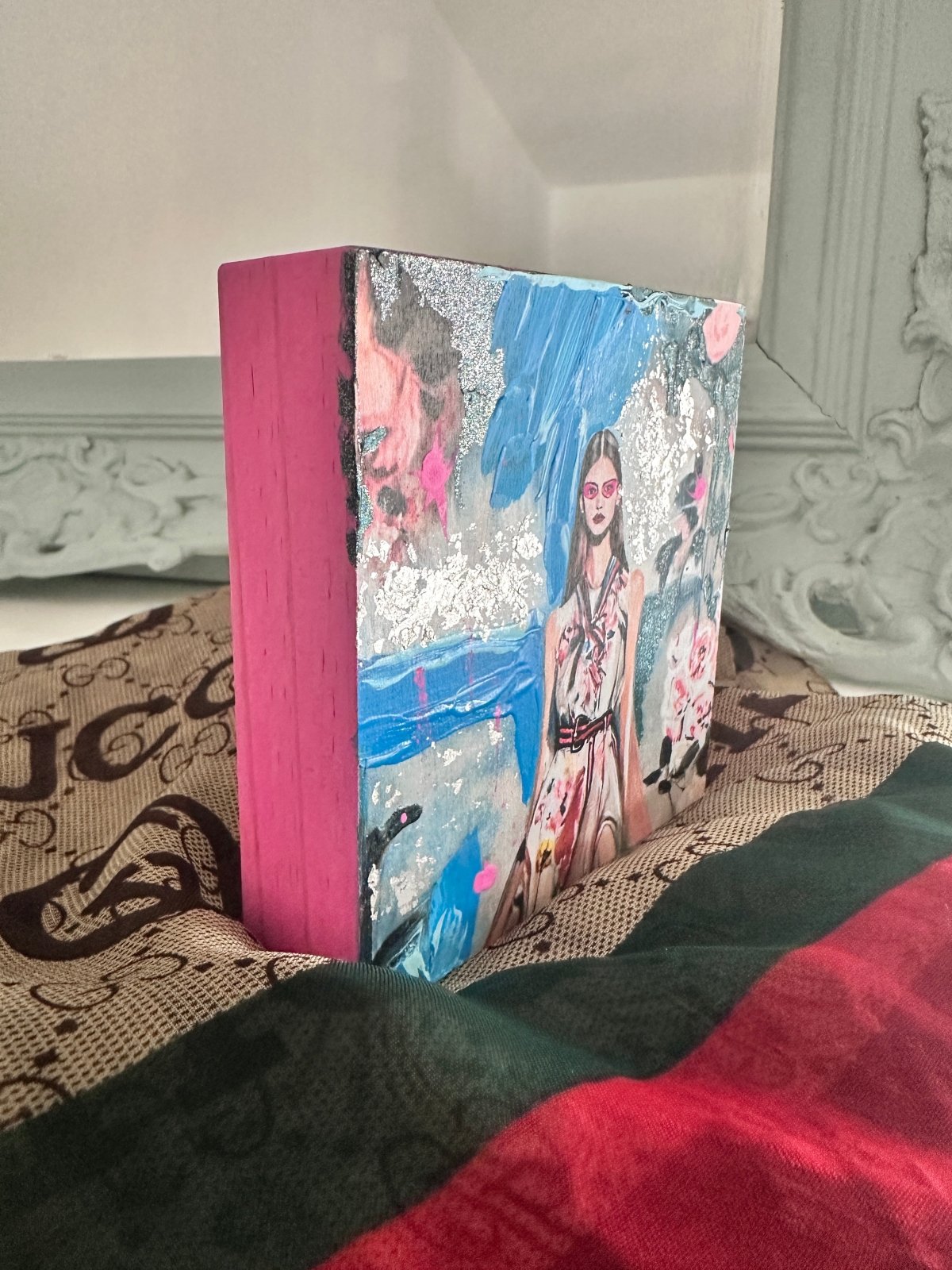 Handveredeltes Deko - Objekt: ART WOOD N°03 "Peony Punk", Edition: THE SECRET FLORA von ei - nzigartig