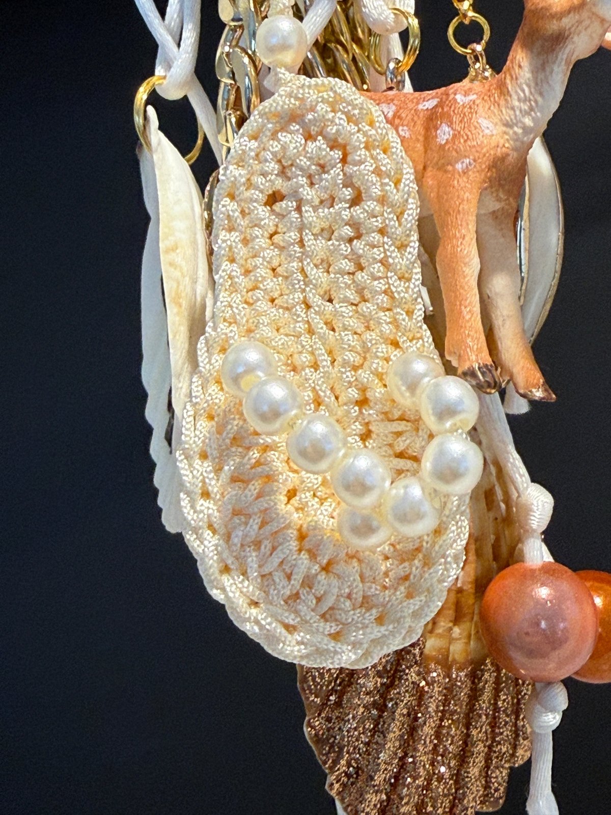 Handveredeltes Deko - Objekt: CLUNK™ – Jet Set Beach - Bambi • Taschen - Statement von ei - nzigartig