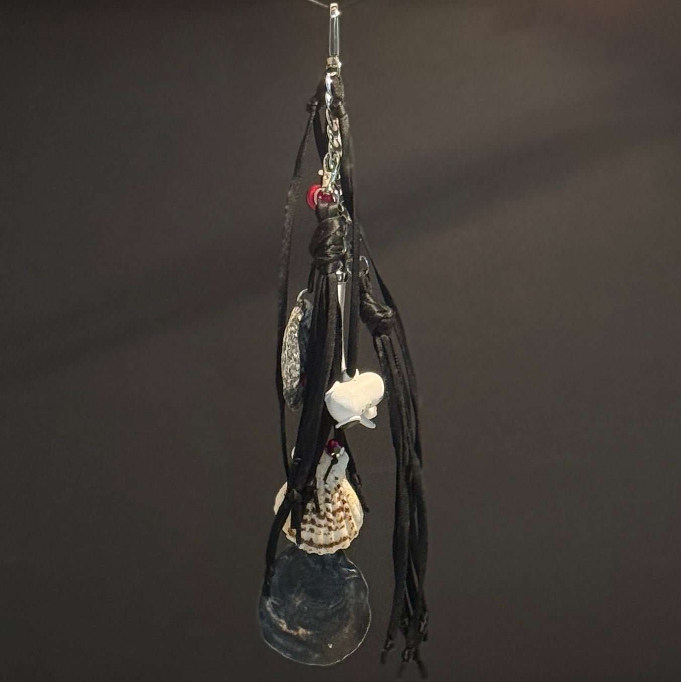 Handveredeltes Deko - Objekt: CLUNK™ – Red Lip Classic Thing • Taschen - Statement von ei - nzigartig