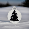 Handveredeltes Deko - Objekt: Geschenk - Anhänger, Black & White Edition „Tannenbaum“ von ei - nzigartig