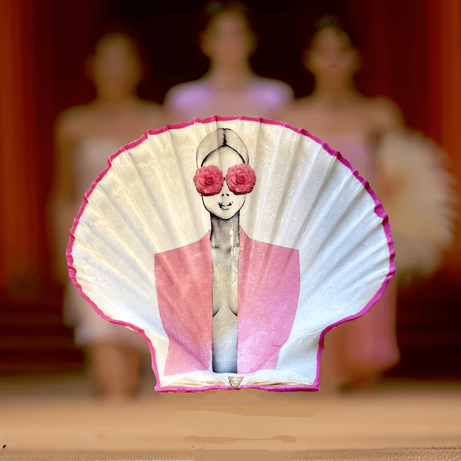 Handveredeltes Deko - Objekt: Muschel - Schale "Camélia washed pink", 2 Größen und Kantenvarianten von ei - nzigartig