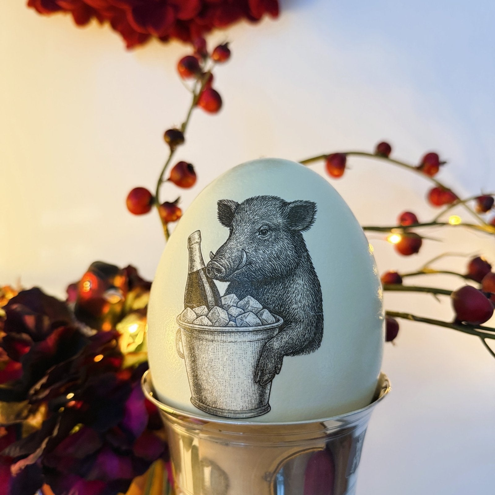 Handveredeltes Deko - Objekt: Nanduei: "Herr Trüffelzahn" von ei - nzigartig