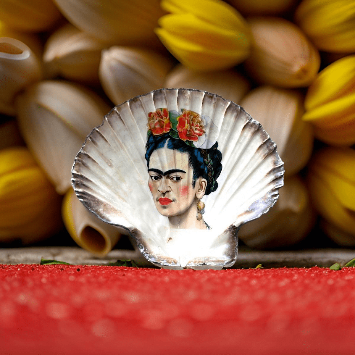 Handveredeltes Deko - Objekt: Schmuck - Schale "Frida liebt Ohrringe", 2 Größen von ei - nzigartig