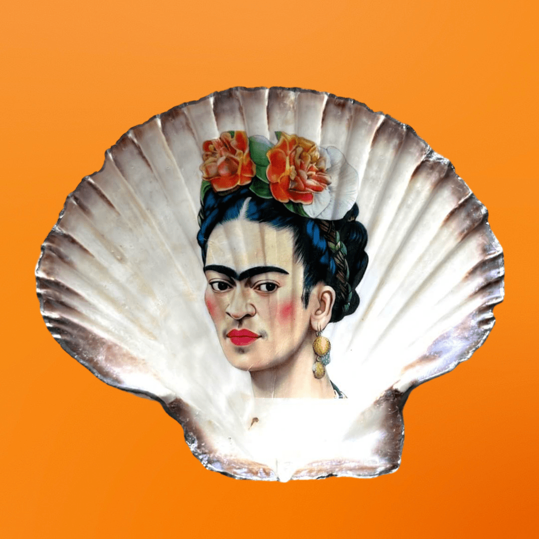 Handveredeltes Deko - Objekt: Schmuck - Schale "Frida liebt Ohrringe", 2 Größen von ei - nzigartig