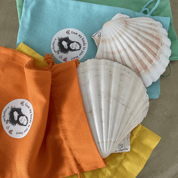 Handveredeltes Deko - Objekt: XL Muschel - Schale "Flamingo" von ei - nzigartig